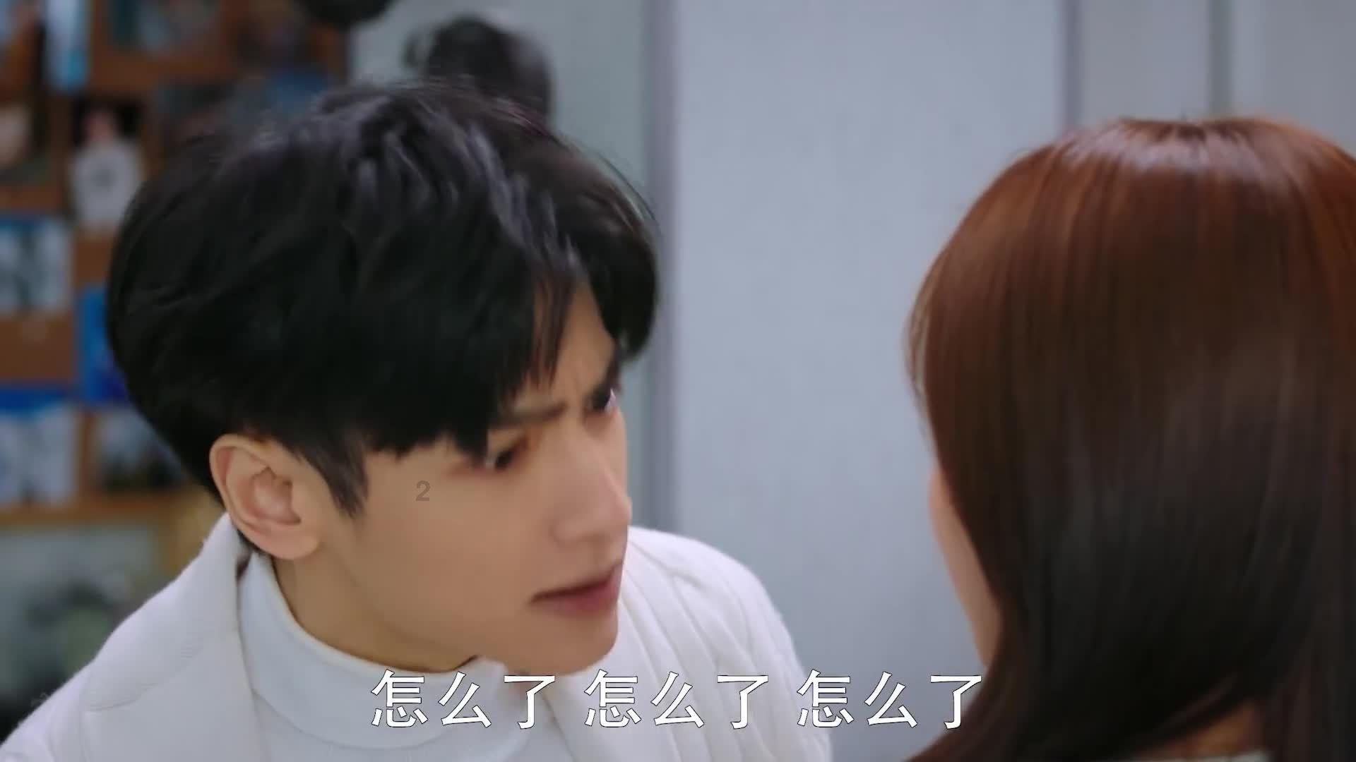 酒场上父亲给我点了一份面让我坐别的座上吃什么意思?- 专业的问答网站
